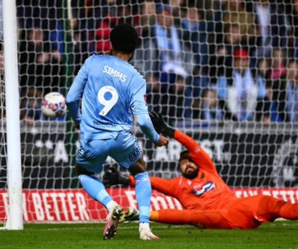 Resumen y goles del Coventry City 5-0 Maidstone United en FA Cup