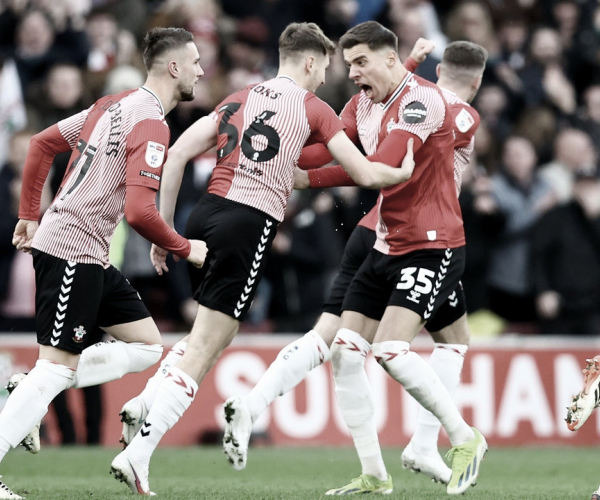 Southampton x Middlesbrough AO VIVO em tempo real no jogo pela EFL Championship