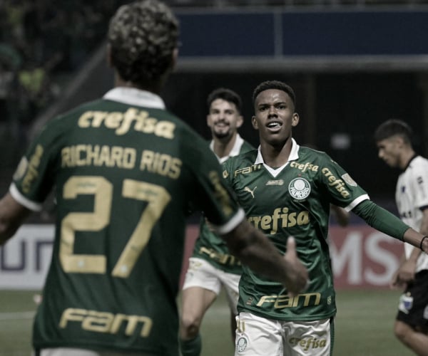 Palmeiras leva pequeno susto, mas vence Liverpool e assume liderança do grupo F na Libertadores
