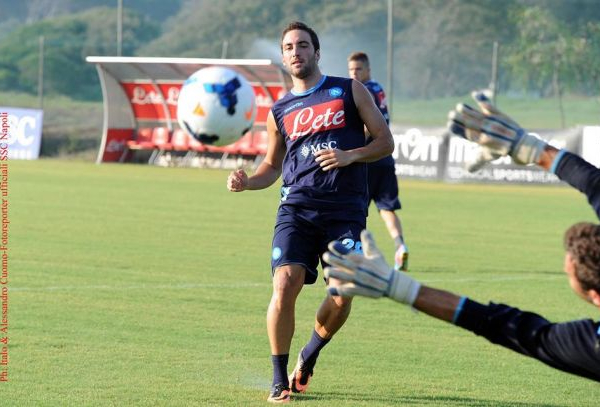 Verso Napoli - Chievo: Higuain recuperato, possibile chance per De Guzman