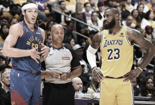 Los Lakers, al filo del desastre tras una dura derrota ante Denver