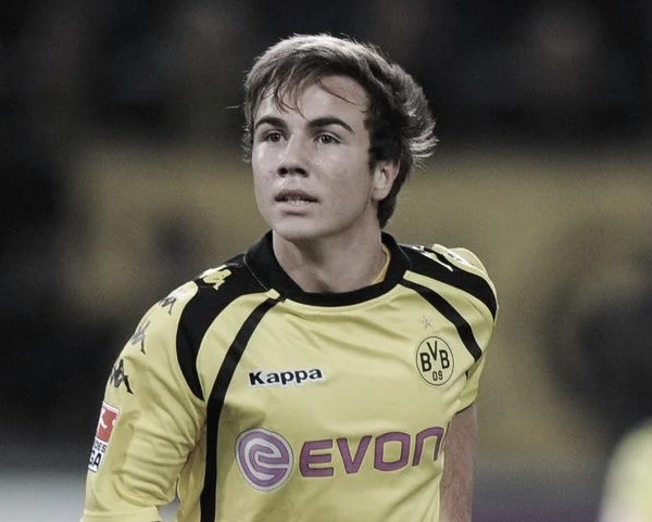 Os 10 jogadores mais jovens a estrear pelo Borussia Dortmund
