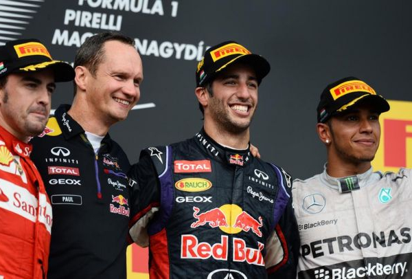 F1, GP d'Ungheria: Ricciardo bis, Hamilton dai box al podio