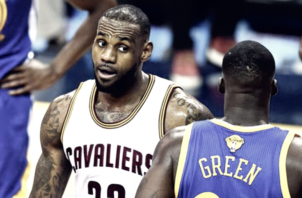 NBA Playoffs - Draymond Green e i primi messaggi ai Cleveland Cavaliers