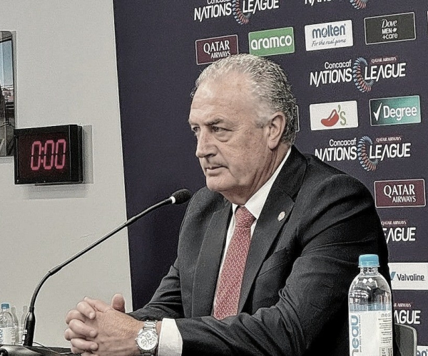 Gustavo Alfaro: "Vamos a intentar hacer el mejor partido posible, pero es el campeón del mundo"