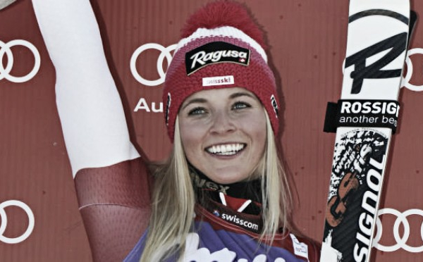 Sci Alpino - Soelden, gigante femminile 1° manche: dominio di Lara Gut, l'Italia c'è