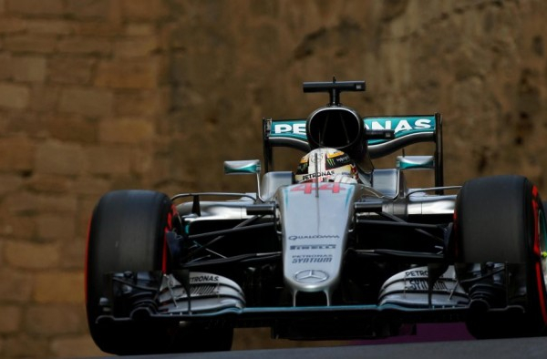 F1, GP Azerbaijan - Hamilton: "Sapevamo delle difficoltà con le gomme"