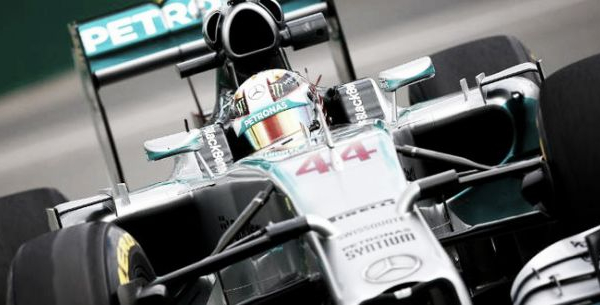 Lewis Hamilton renoue avec la victoire sur ses terres