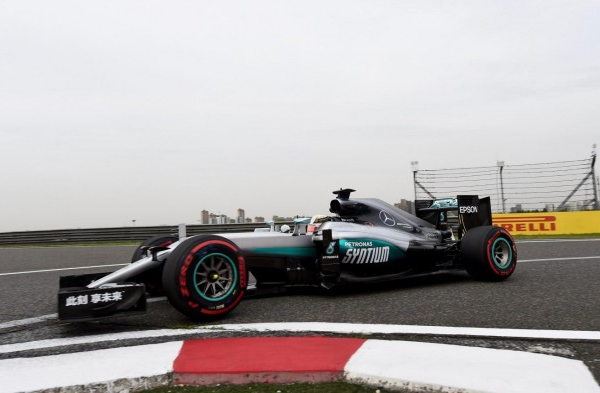 F1 Cina, Rosberg: "Dura battere la Ferrari"