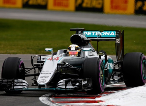 Formula 1 - Gran Premio Gran Bretagna: Hamilton davanti nelle PL3, ma Vettel è incollato