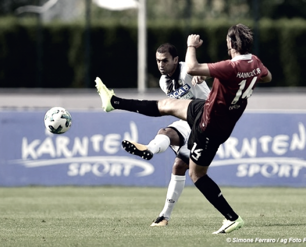 Udinese - Contro l'Hannover le gambe sono ancora imballate, è pareggio anche con i tedeschi (1-1)