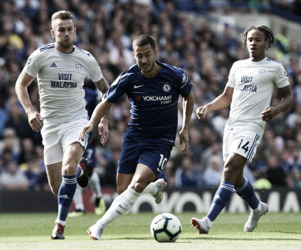 El Chelsea golea al Cardiff con Hazard como estrella