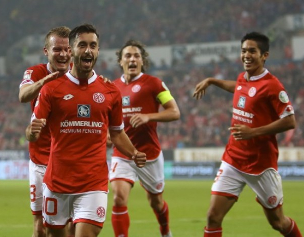 Europa League: Mainz e Saint Etienne si dividono la posta, a Bungert risponde Beric