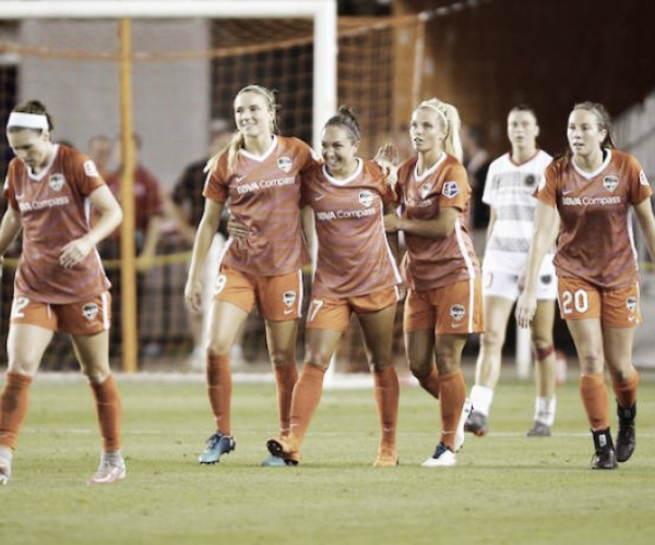 A goal in each half leads to a draw between Houston Dash and Portland Thorns FC