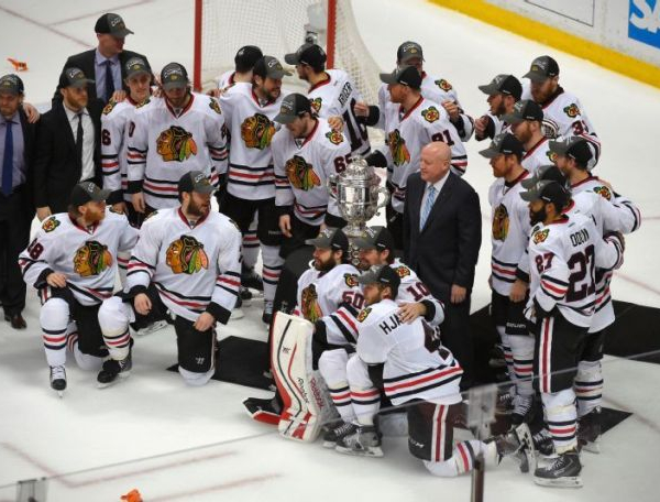 Chicago Blackhawks Clinch Third West Title In Six Years With Game 7 Victory Over Anaheim Ducks