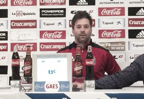 José Domínguez: "Tenemos equipo para ganar el partido"
