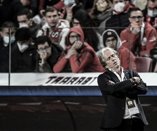 Flamengo apimenta turbulência entre Jorge Jesus e Benfica