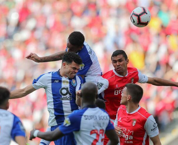 FC Porto consegue a reviravolta