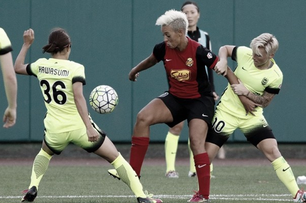 Lianne Sanderson not to finish out NWSL season due to ACL injury