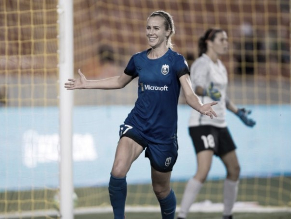 Seattle Reign sends off Keelin Winters with a win against Houston Dash