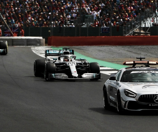 Derrotado pelo parceiro Hamilton, Bottas justifica: "Safety Car me prejudicou"