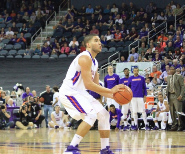 Doing It All: Guard Duo Of D.J. Balentine & Jaylon Brown Out-Performs Southern Illinois' Anthony Beane In Evansville Purple Aces Victory