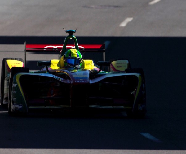 Formula E: Di Grassi wins to take championship lead as Buemi recovers to fourth