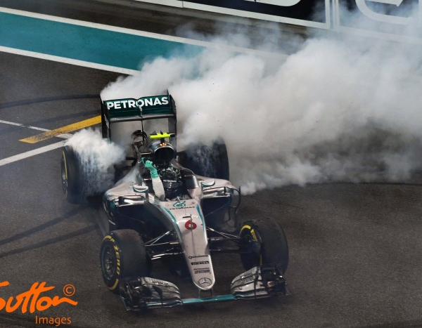 Abu Dhabi GP: Rosberg overcomes Hamilton's tactics to win the World Championship