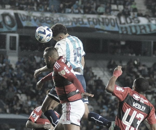 Flamengo sai na frente, vacila e deixa vitória escapar contra Racing