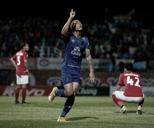 Gustavinho comemora boa fase e rápida adaptação ao Ayutthaya United
