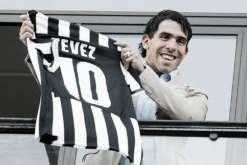 La Juventus fait signer Carlos Tévez