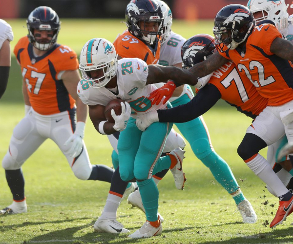Anotaciones y resumen del Broncos 20-70 Dolphins en NFL 2023