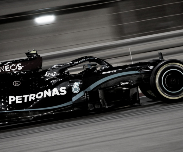 Dobradinha da Mercedes: Bottas faz a pole e Russell larga em segundo no GP de Sakhir