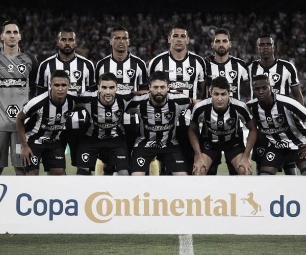 Botafogo paga salários de fevereiro e quita parte da dívida com atletas e funcionários