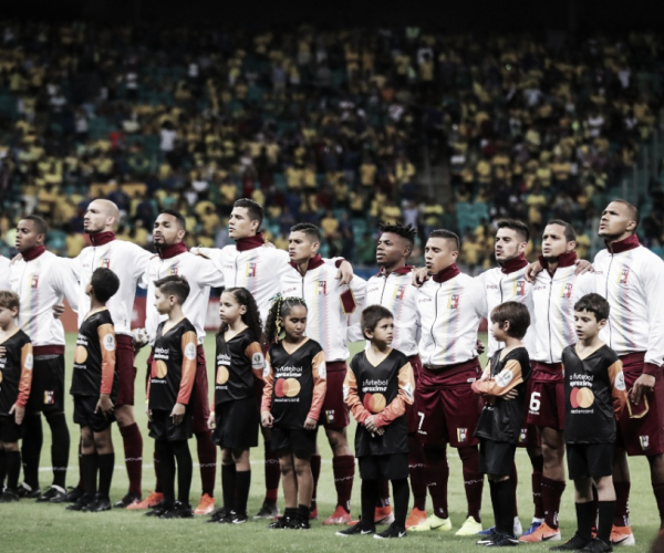 Bolívia e Venezuela decidem futuro na Copa América no Mineirão