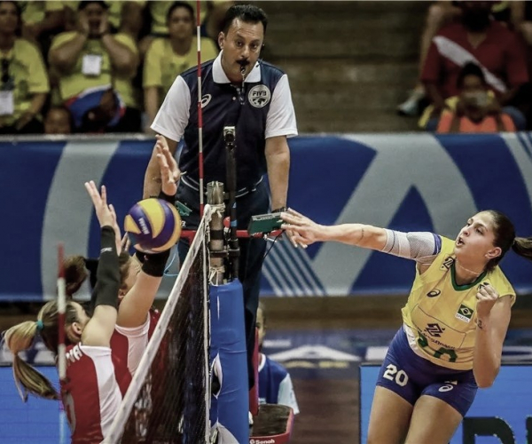 Brasil passa sufoco, mas vence Azerbaijão no tie-break pelo Pré-Olímpico de Vôlei
