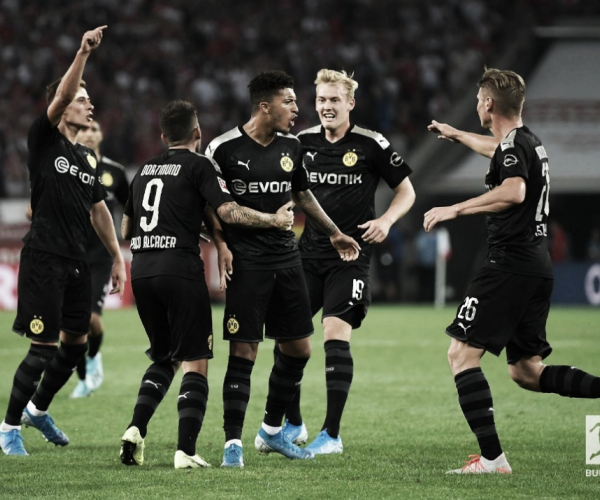 Borussia Dortmund bate Colônia de virada na abertura da segunda rodada alemã