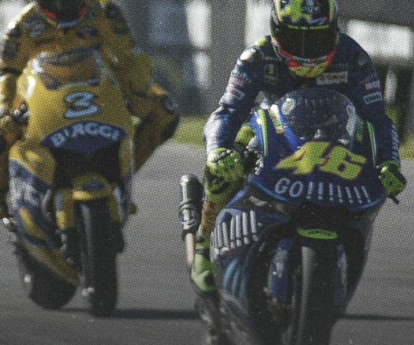 La primera victoria de Valentino Rossi con Yamaha