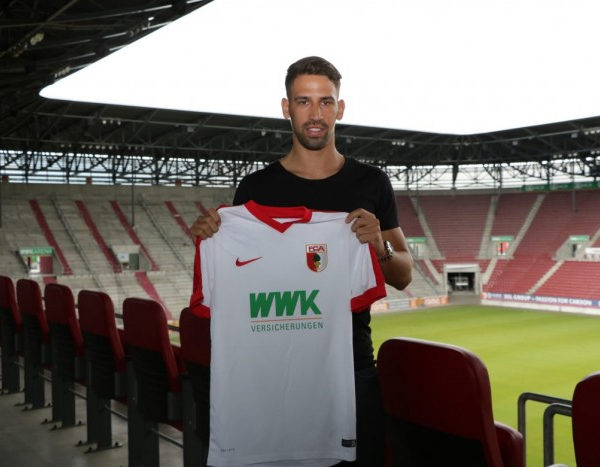 Rani Khedira and Fabian Giefer become the first summer arrivals at Augsburg