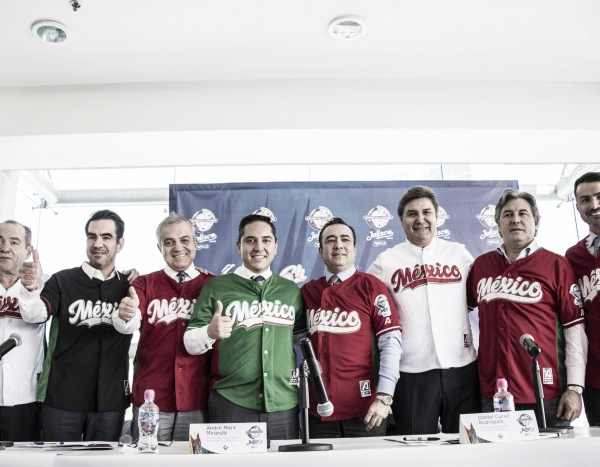 Jalisco presenta los uniformes que portará México para la Serie del Caribe 2018