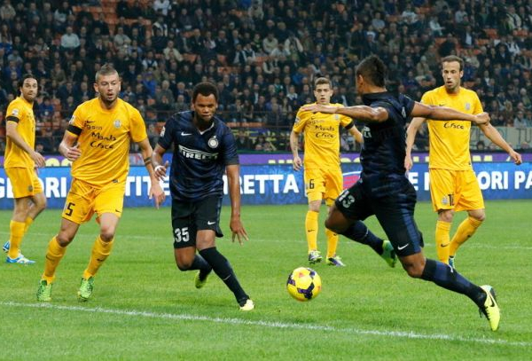 Inter de Milan-Hellas Verona: puestos igualados, objetivos diferentes