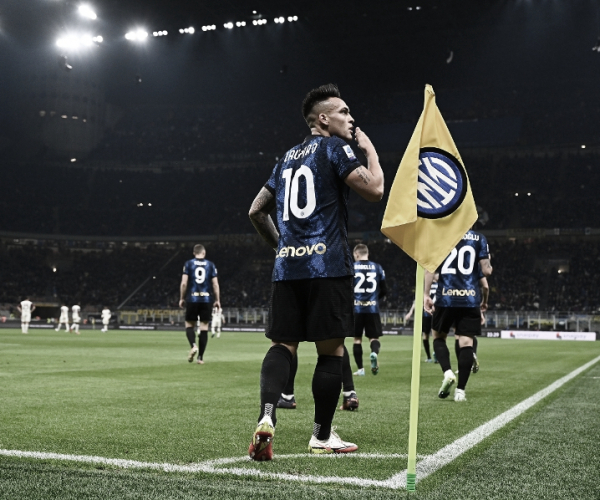 Com ataque feroz, Internazionale goleia Salernitana e reassume liderança da Serie A
