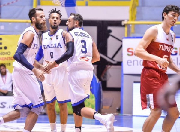 Italbasket, ultimo dubbio di Messina: meglio un play o una guardia in più?