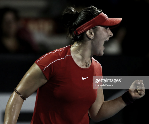 Andreescu da el batacazo y vence a Wozniacki en Auckland