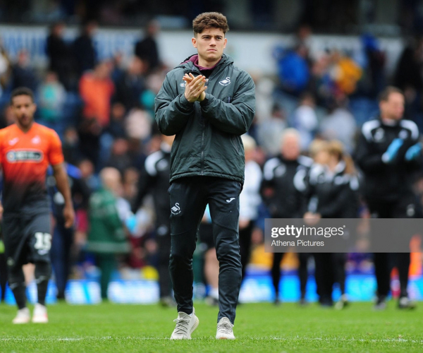 Daniel James agrees Manchester United terms