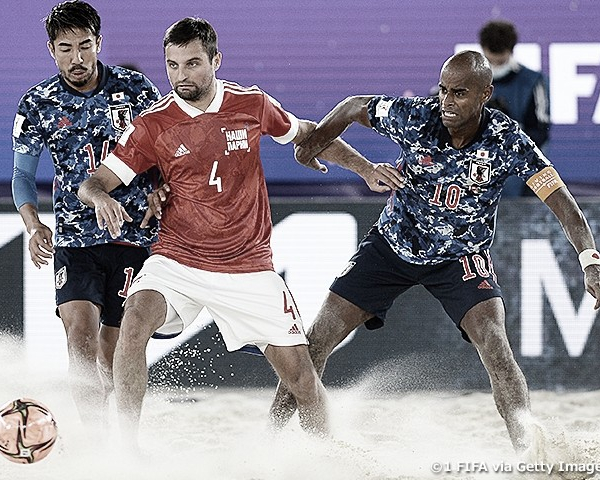 Gols e Melhores Momentos de Rússia x Japão pela Copa do Mundo de Beach Soccer (5-2)