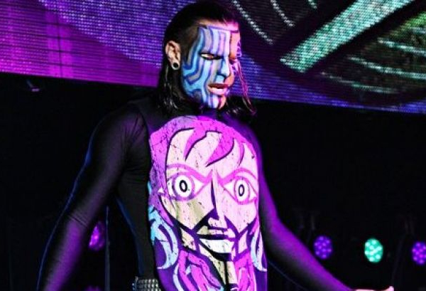 Jeff Hardy "Injured" During Cage Match