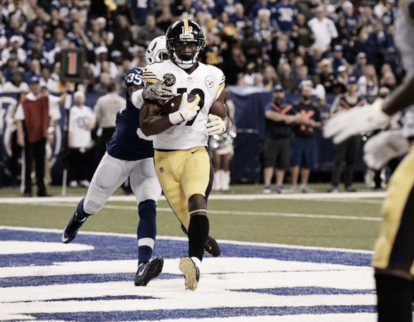 Pittsbugh Steelers come from behind to beat the Indianapolis Colts