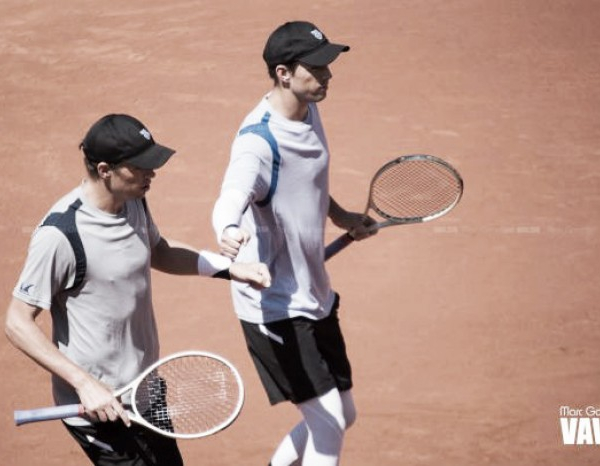 Suman y siguen la pareja de hermanos más famosa del tenis