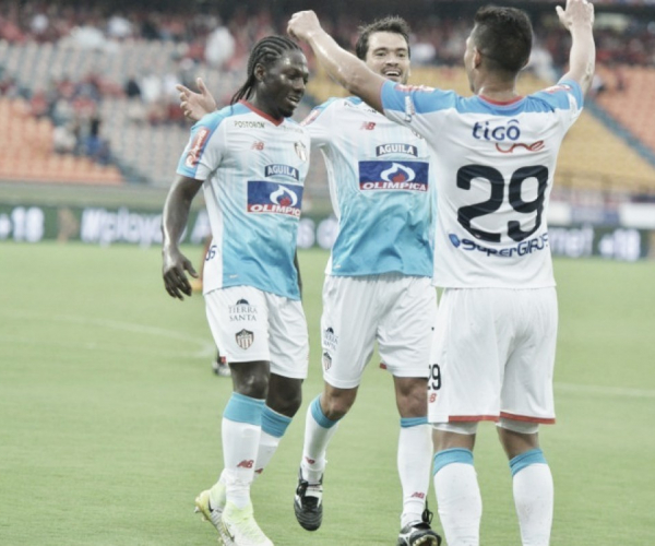 Junior toma respiro en la Liga: ganó 2-1 en su visita al Medellín